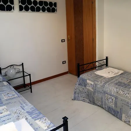 Anna 2 Verona